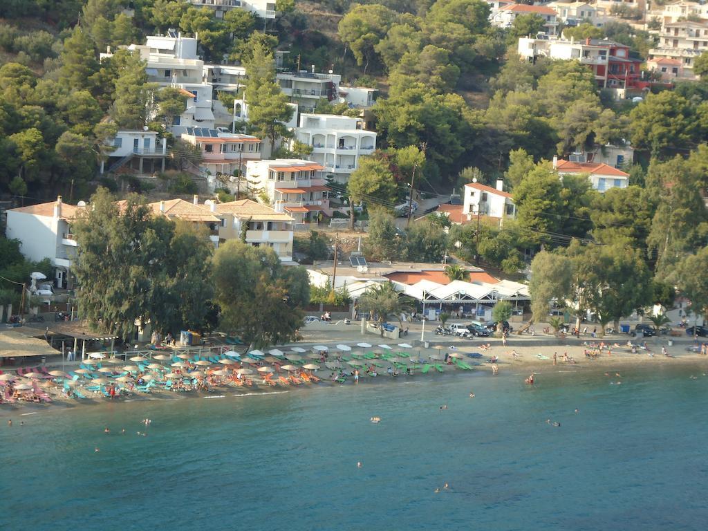 Theodora Rooms Poros Town エクステリア 写真