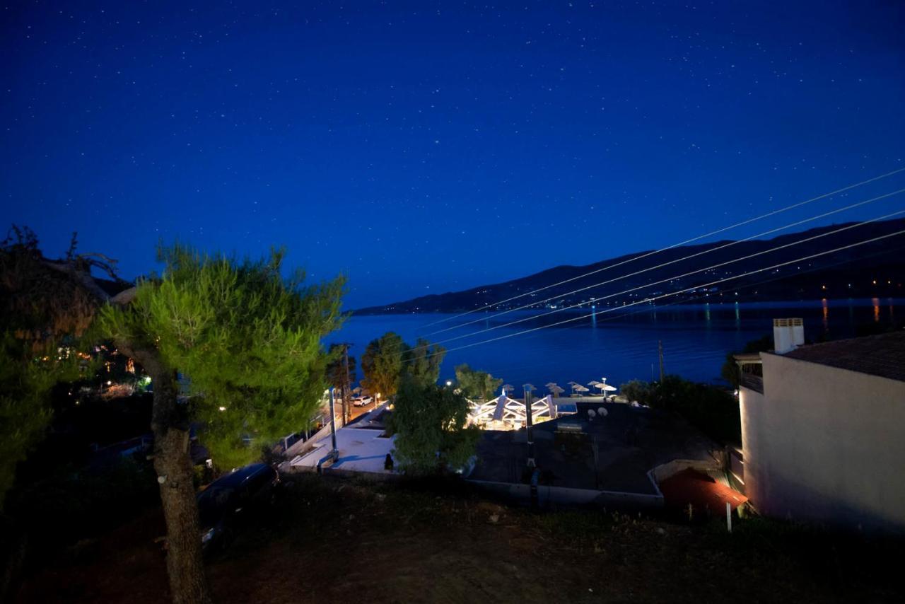 Theodora Rooms Poros Town エクステリア 写真